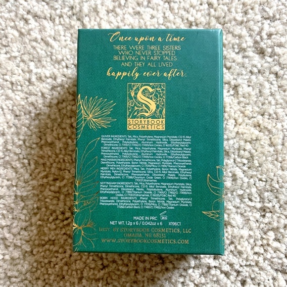 Storybook Cosmetics Fairy Tale Robin Hood Palette - Picture 2 of 4